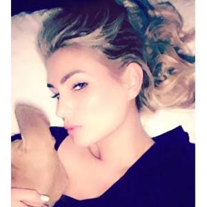 Meet your Posher, Jenna